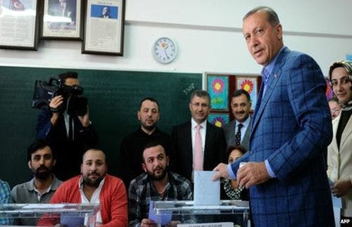 Cover Image for العدالة والتنمية التركي يفوز بالانتخابات البلدية